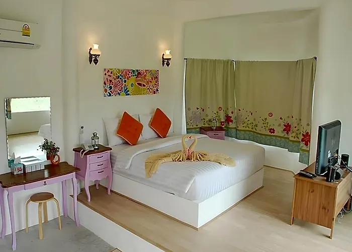 Rak Na Suan Pueng