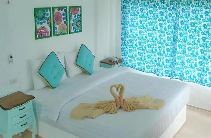 Resort Rak Na Suan Pueng