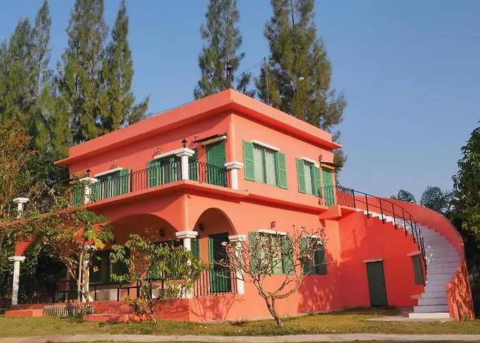 Rak Na Suan Pueng Resort 3*