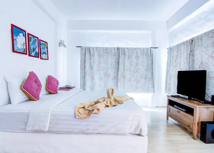 Rak Na Suan Pueng รีสอร์ท 3*